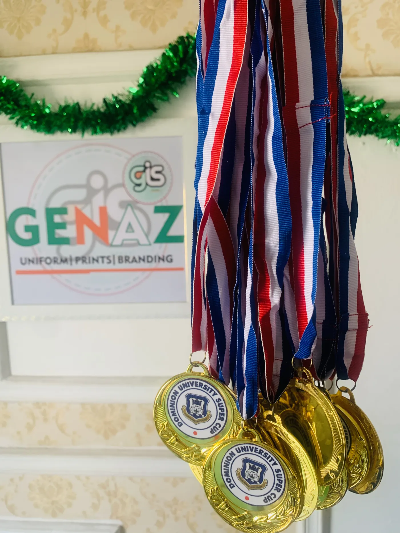 Branded medals prepared by GENAZ